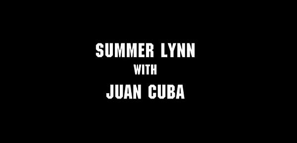  Cock sucking white slut Summer Lynn gives Cuban man a rimjob and gets a big jizz load